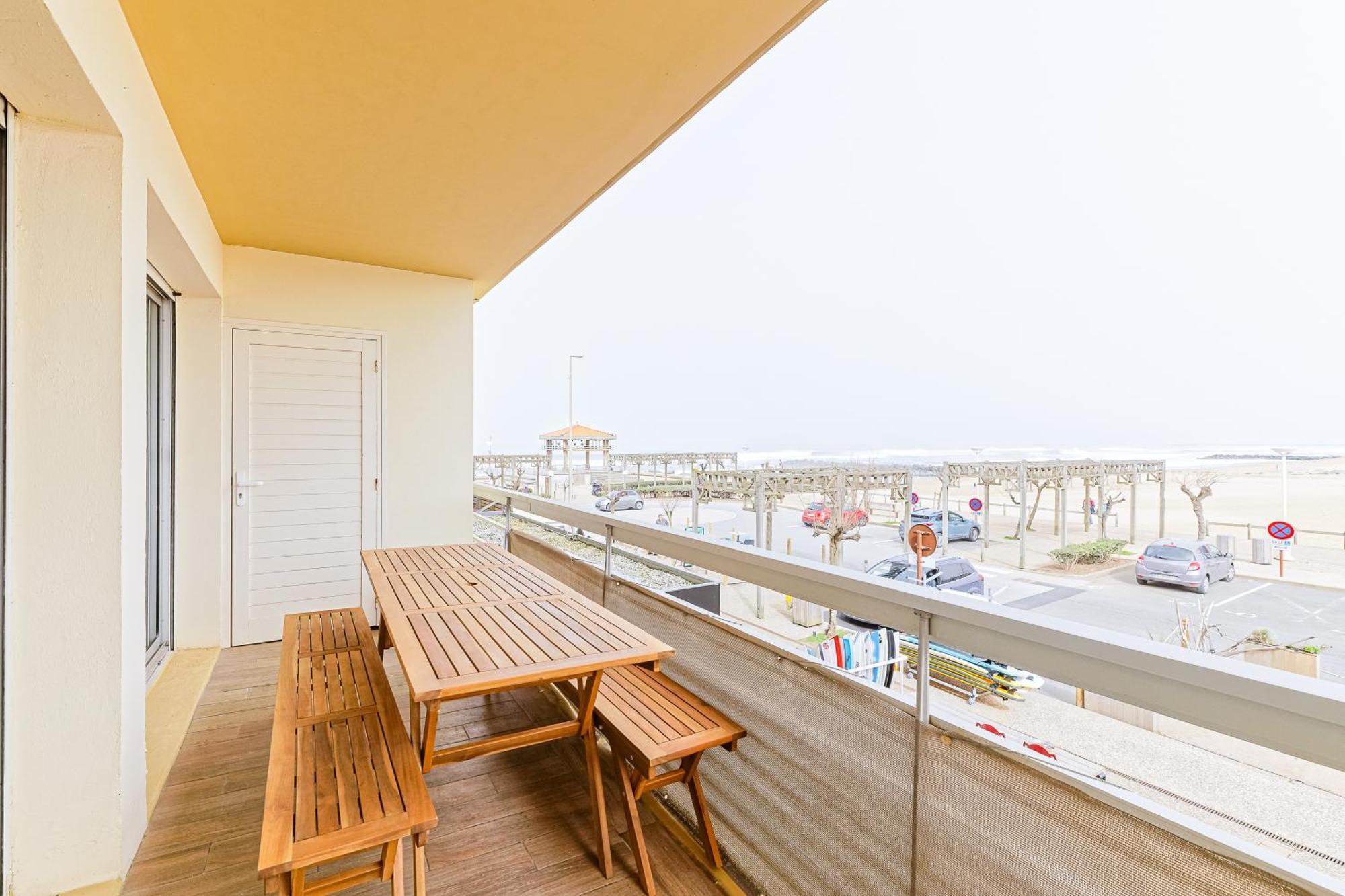 Golden Biarritz - Front De - Parking Privatif Gratuit Appartement *