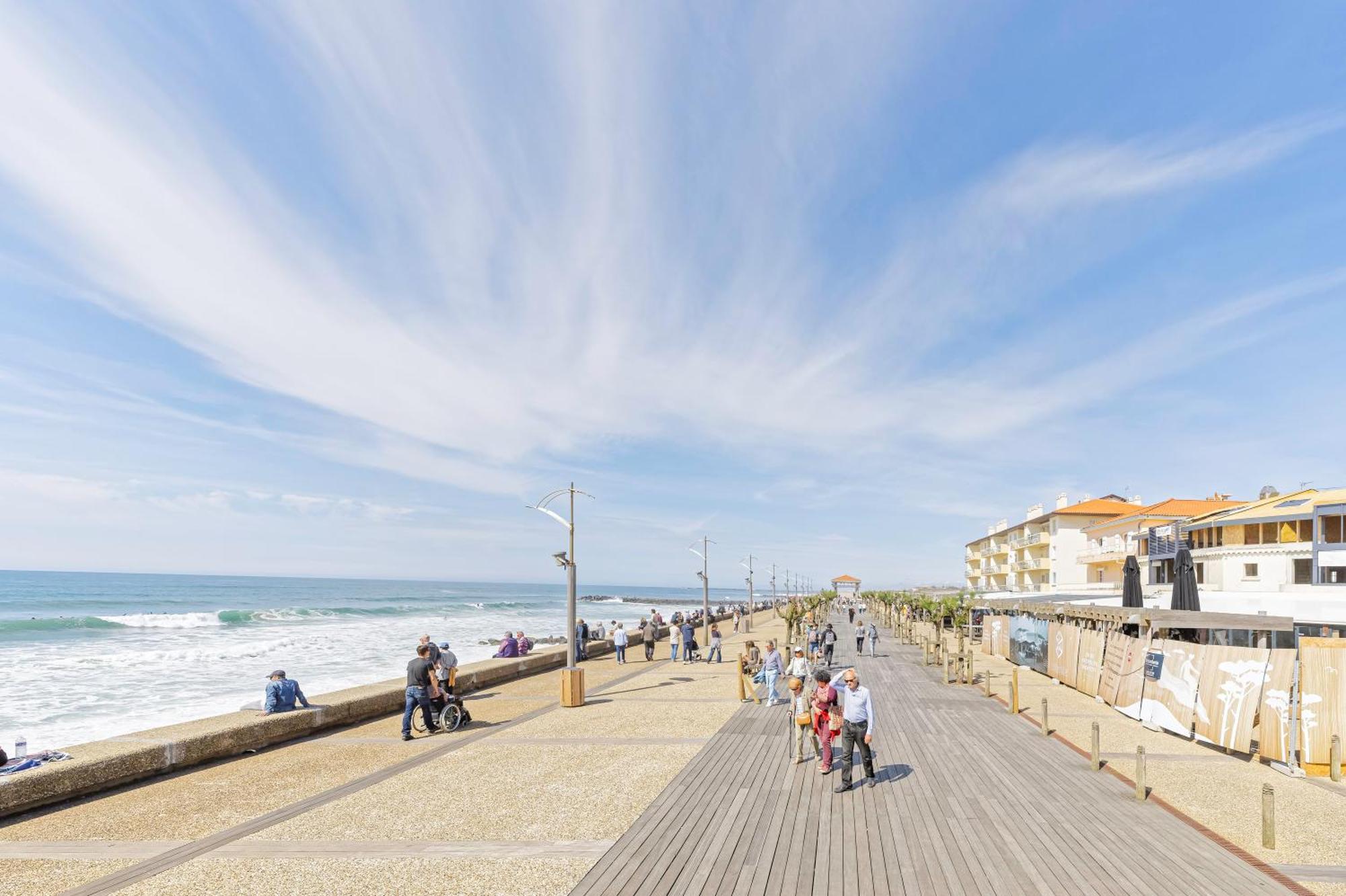 Golden Biarritz - Front De - Parking Privatif Gratuit Anglet