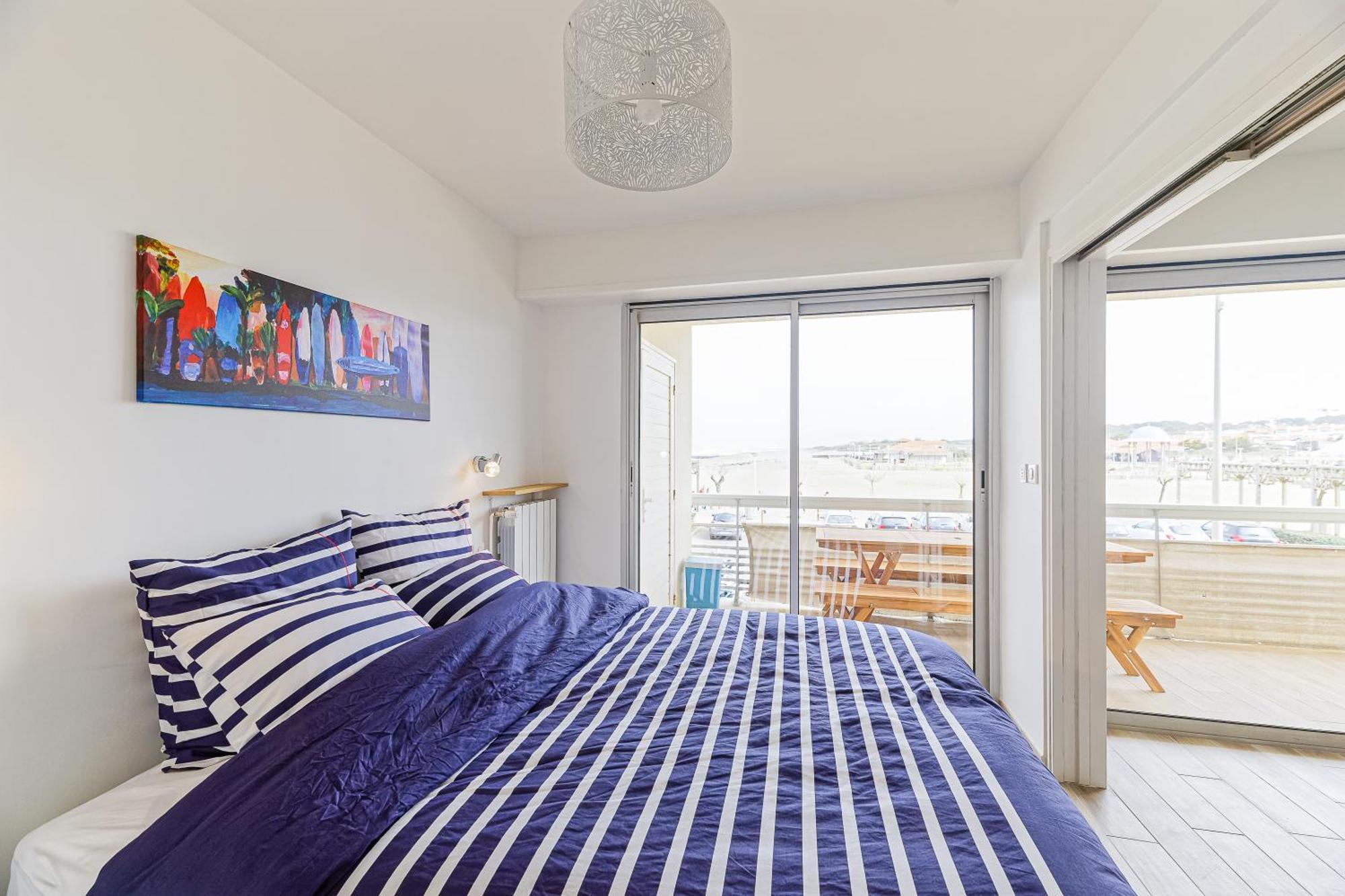 Golden Biarritz - Front De - Parking Privatif Gratuit Appartement Anglet
